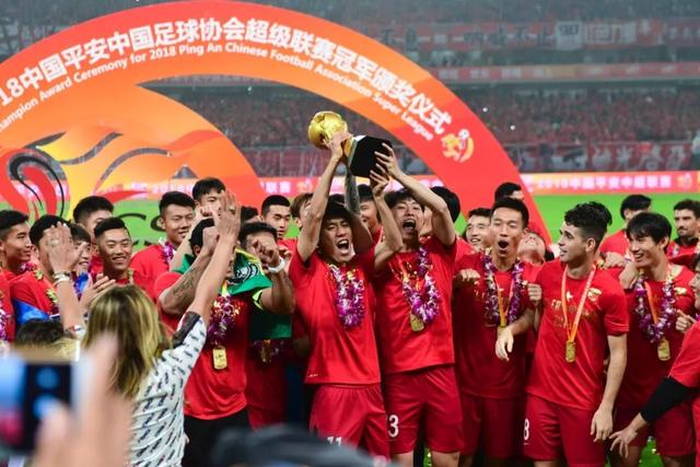 阿不都26+18新疆胜深圳 胡明轩14+7广东胜江苏